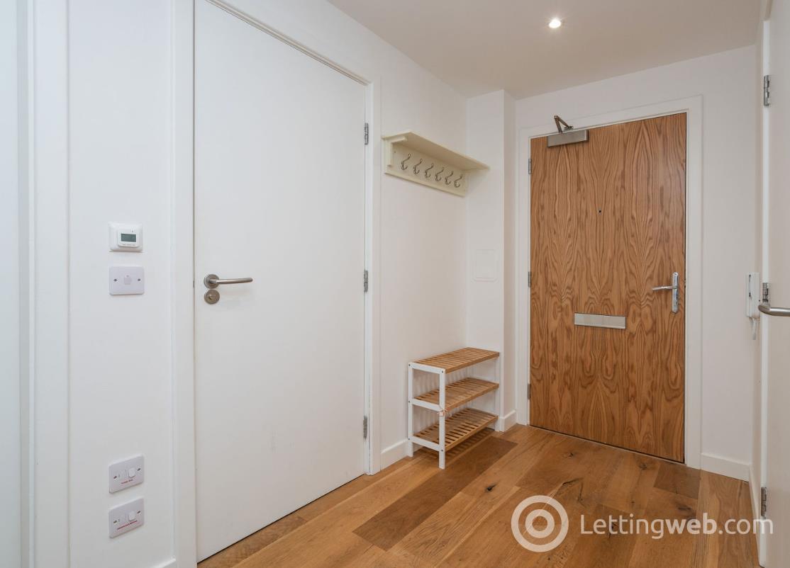 Property to rent in Flat 6, 15 Hughes Close, Edinburgh, EH7 4FZ
