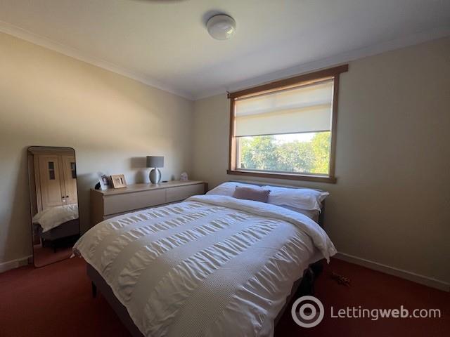 Property to rent in 19 Maryfield Place, Bonnyrigg, EH19 3BG