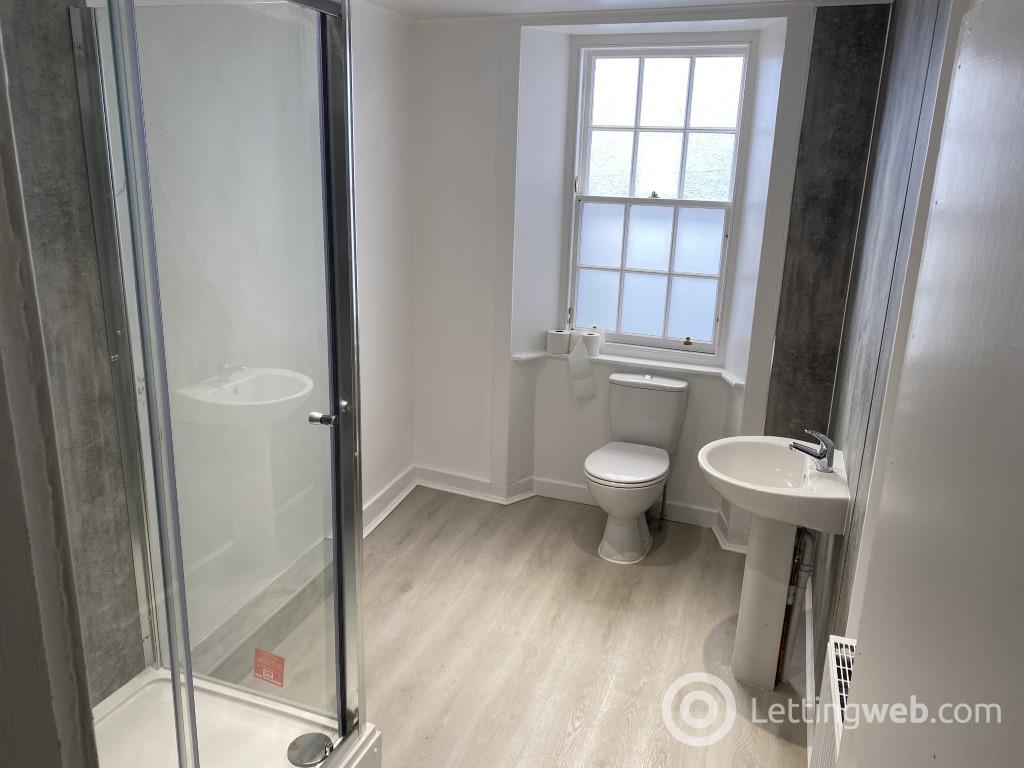 Property to rent in Flat 1, 77 High Street, Dalkeith, EH22 1JA