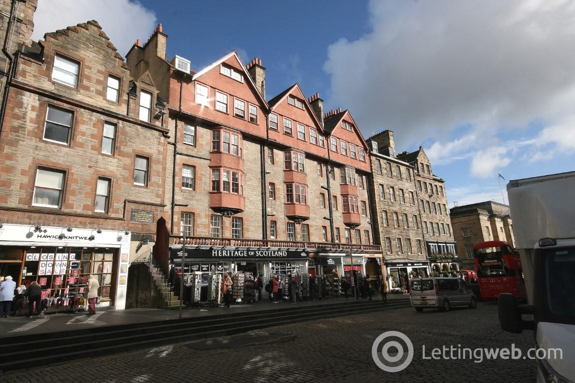 Property to rent in 457/11, Lawnmarket, Edinburgh, EH1 2NT