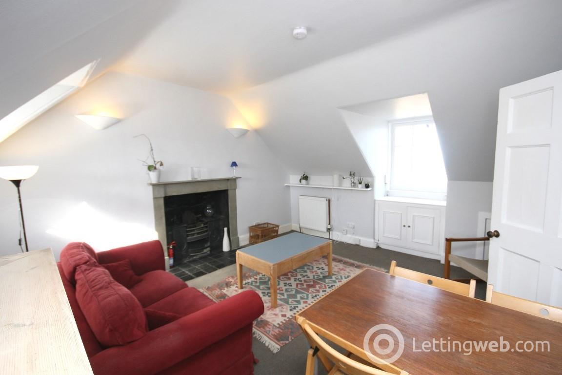 Property to rent in 457/11, Lawnmarket, Edinburgh, EH1 2NT