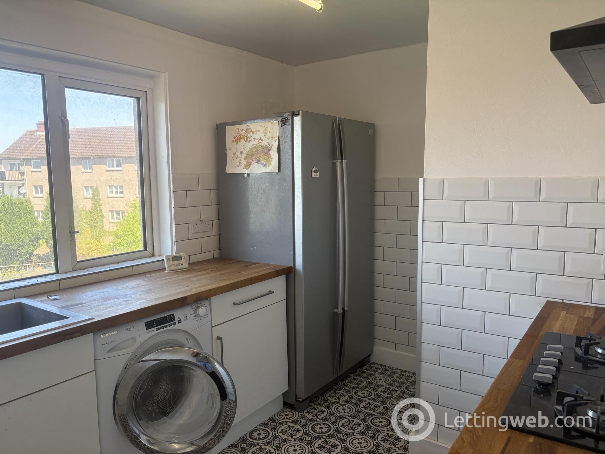 Property to rent in 19/5, Alan Breck Gardens, Edinburgh, EH4 7JA