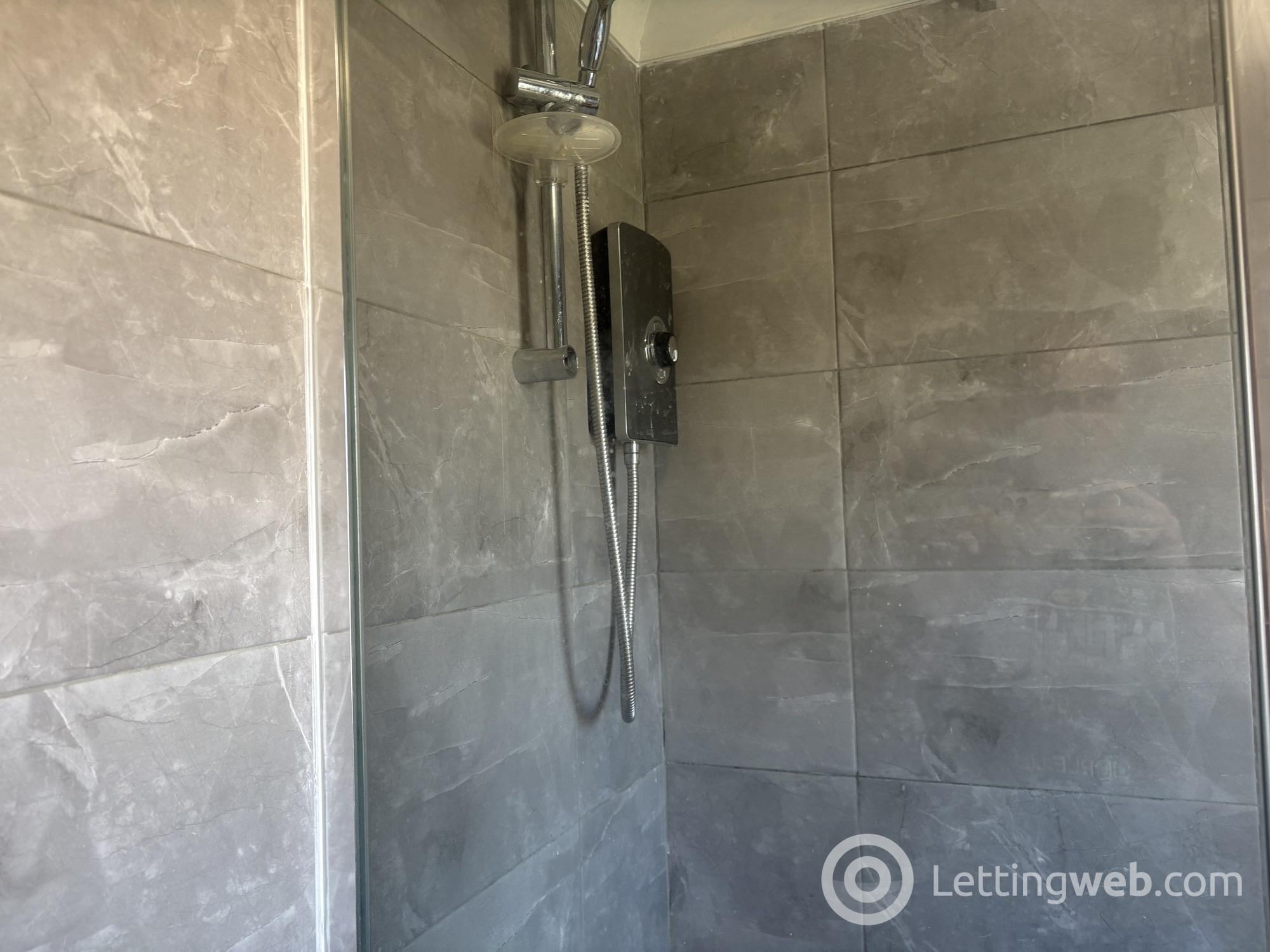 Property to rent in 19/5, Alan Breck Gardens, Edinburgh, EH4 7JA