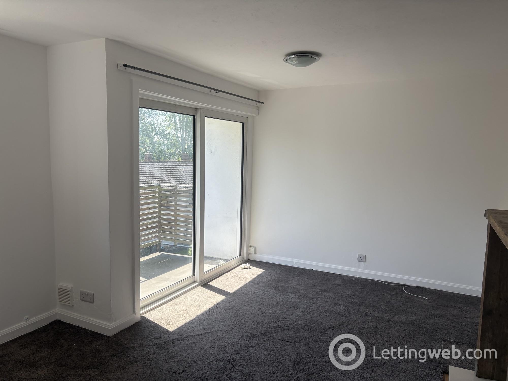 Property to rent in 19/5, Alan Breck Gardens, Edinburgh, EH4 7JA