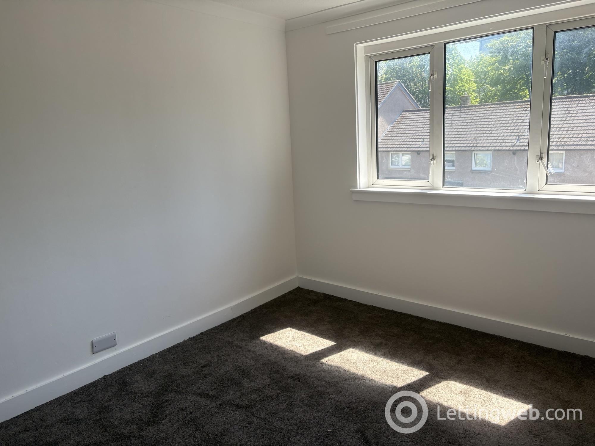 Property to rent in 19/5, Alan Breck Gardens, Edinburgh, EH4 7JA