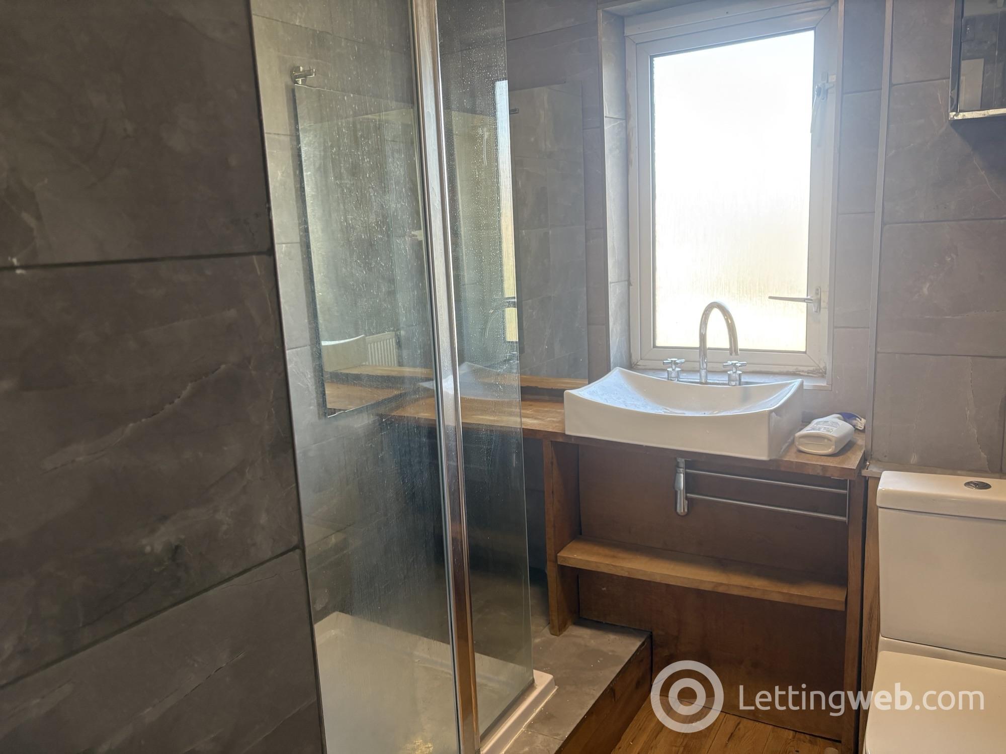 Property to rent in 19/5, Alan Breck Gardens, Edinburgh, EH4 7JA