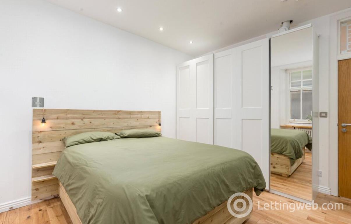 Property to rent in 16B, Rothesay Mews, West End, Edinburgh, EH3 7SG