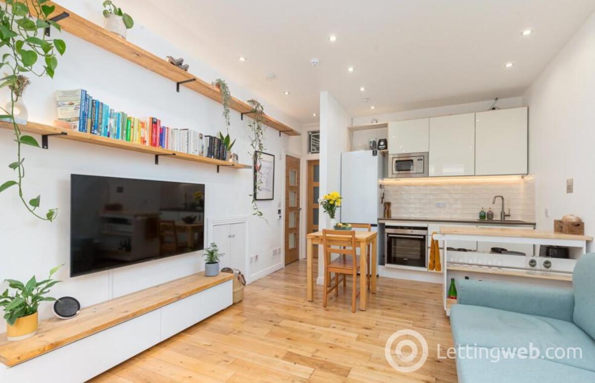Property to rent in 16B, Rothesay Mews, West End, Edinburgh, EH3 7SG