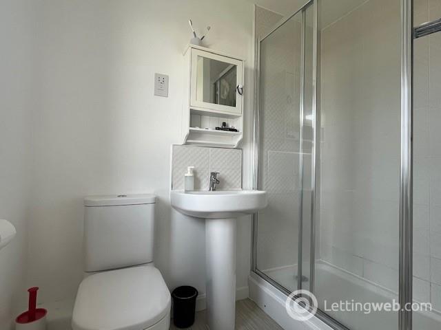 Property to rent in 12 College Medway, Eskbank, EH22 3FS