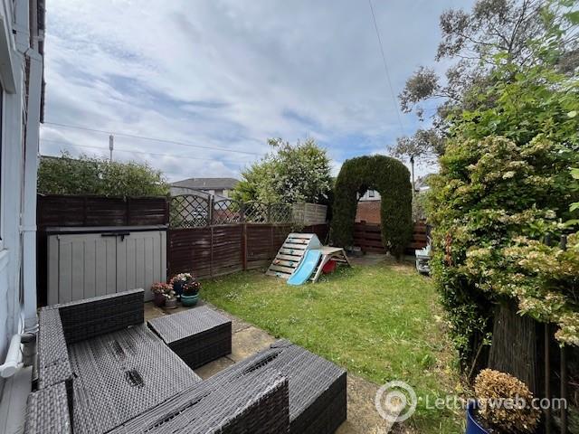 Property to rent in 224 Oxgangs Road North, Edinburgh, EH13 9EB