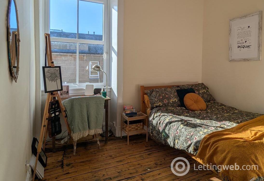 Property to rent in 2/9 (3F2), Dickson Street, Edinburgh, EH6 8RL