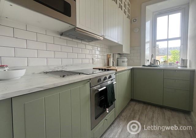 Property to rent in 2/9 (3F2), Dickson Street, Edinburgh, EH6 8RL