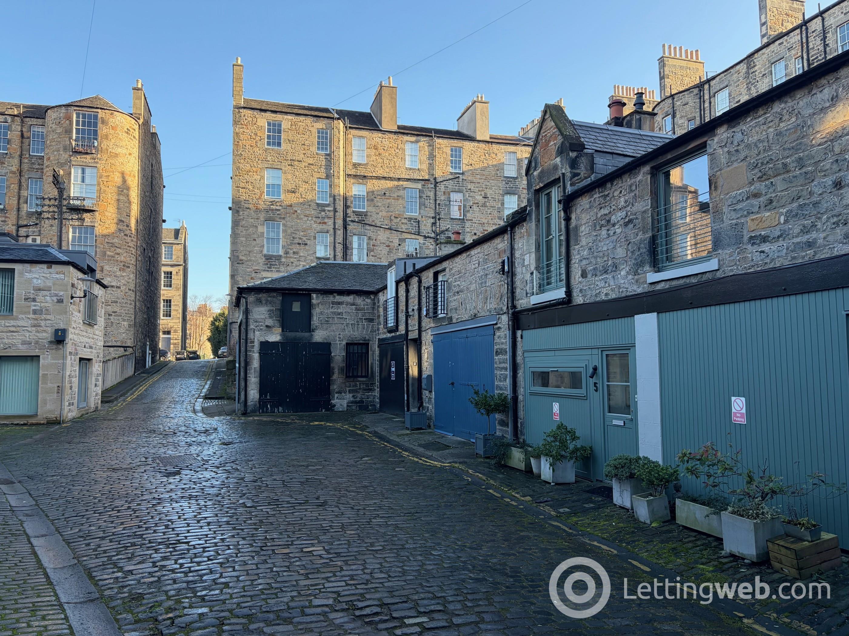 Property to rent in 20B West Scotland Street Lane, New Town, EH3 6PT