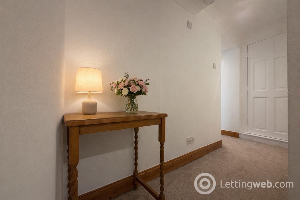 Property to rent in 20B West Scotland Street Lane, New Town, EH3 6PT