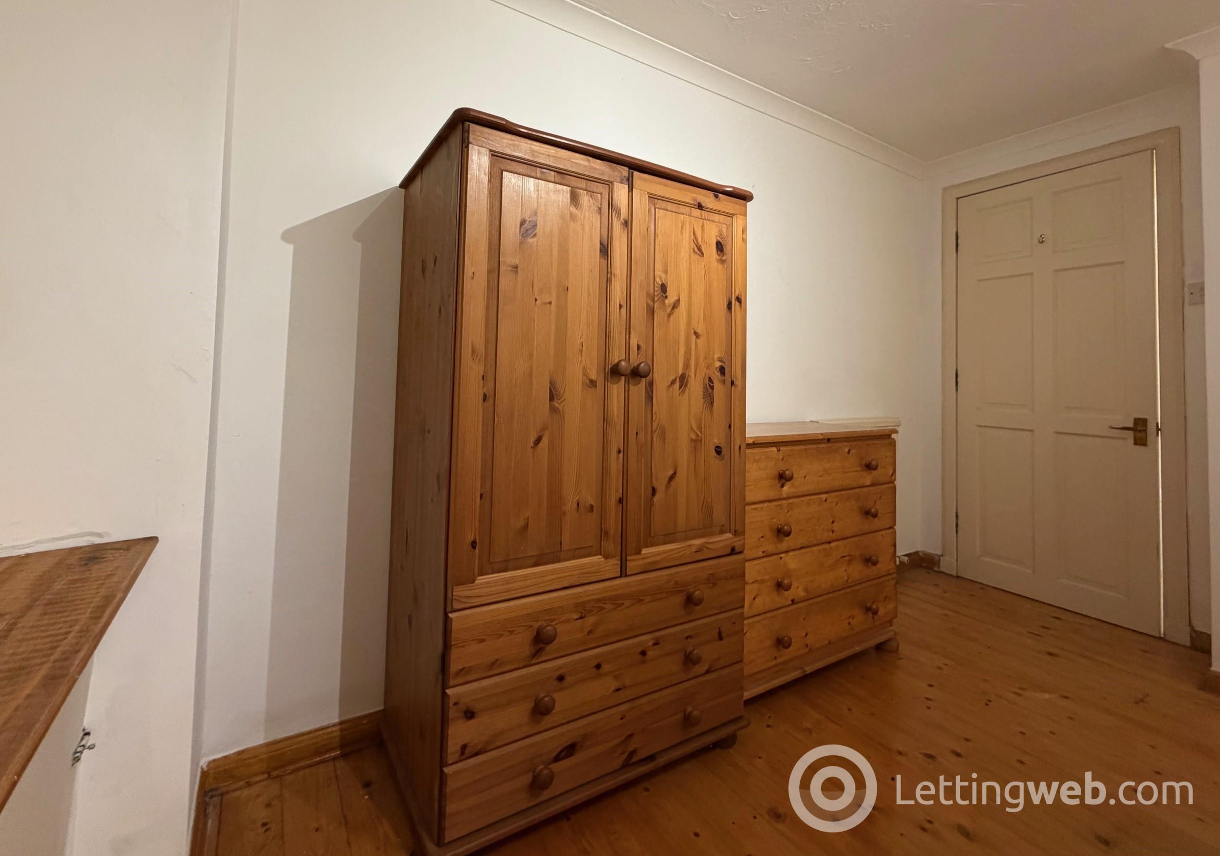 Property to rent in 20B West Scotland Street Lane, New Town, EH3 6PT