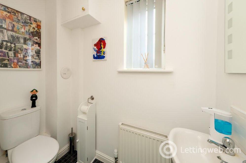 Property to rent in 1 Burnbrae Pend, Bonnyrigg, EH19 3FH