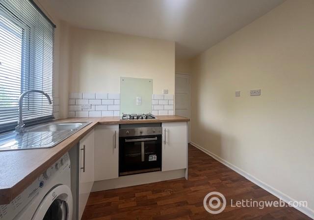 Property to rent in Walter Scott Avenue, Edinburgh
