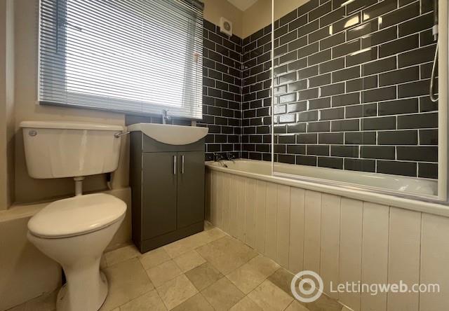 Property to rent in Walter Scott Avenue, Edinburgh