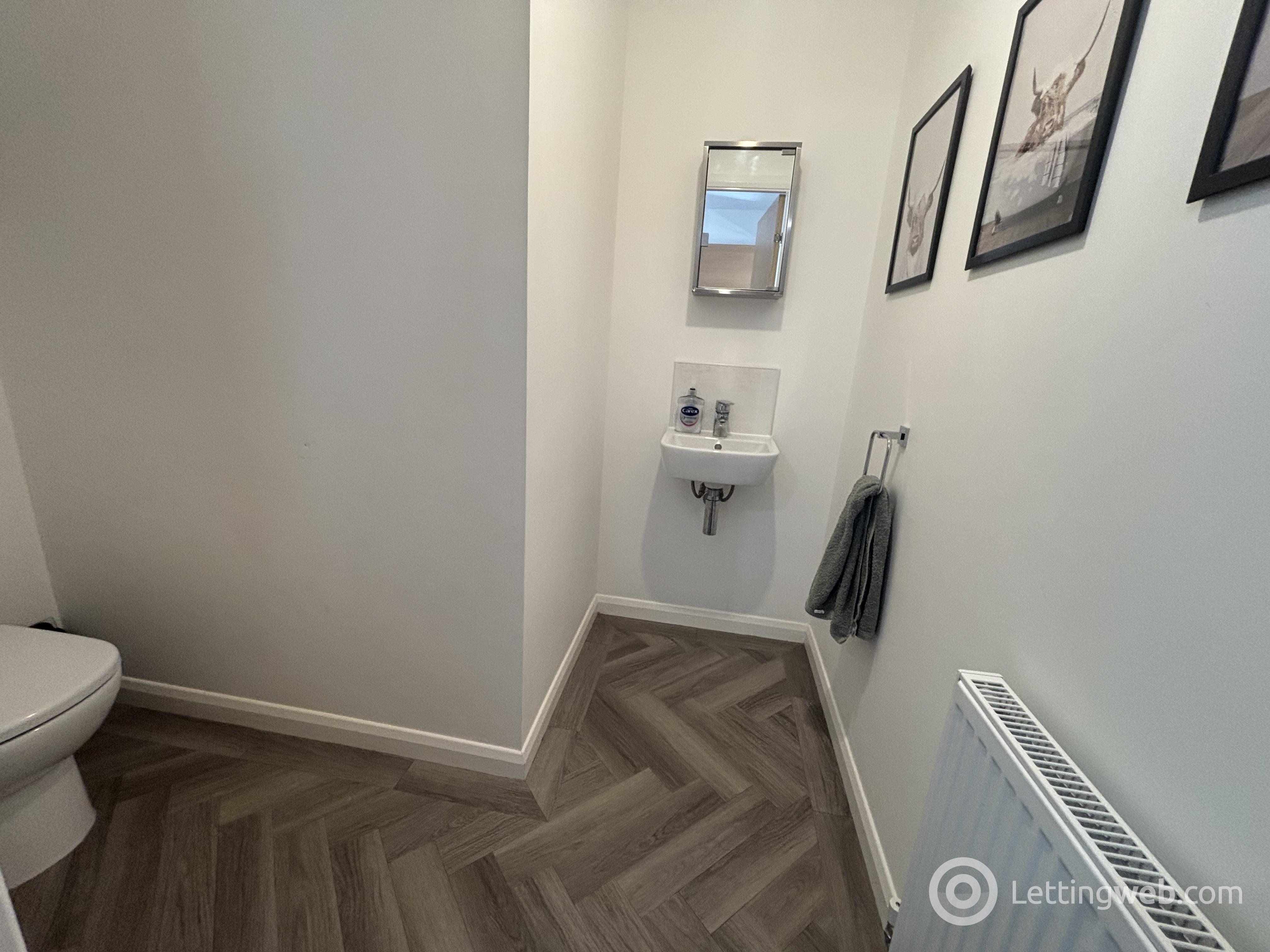 Property to rent in Silverheugh Drive, Bonnyrigg, EH19 3SG