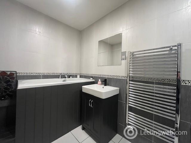 Property to rent in 50/3, West Port, Edinburgh, EH1 2LD