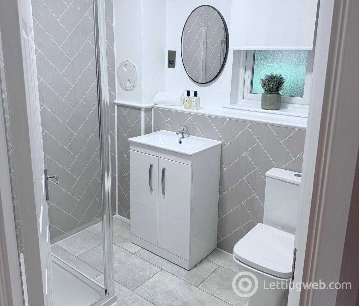 Property to rent in Flat 1, 16 Clockmill Lane, Edinburgh, EH8 8HY