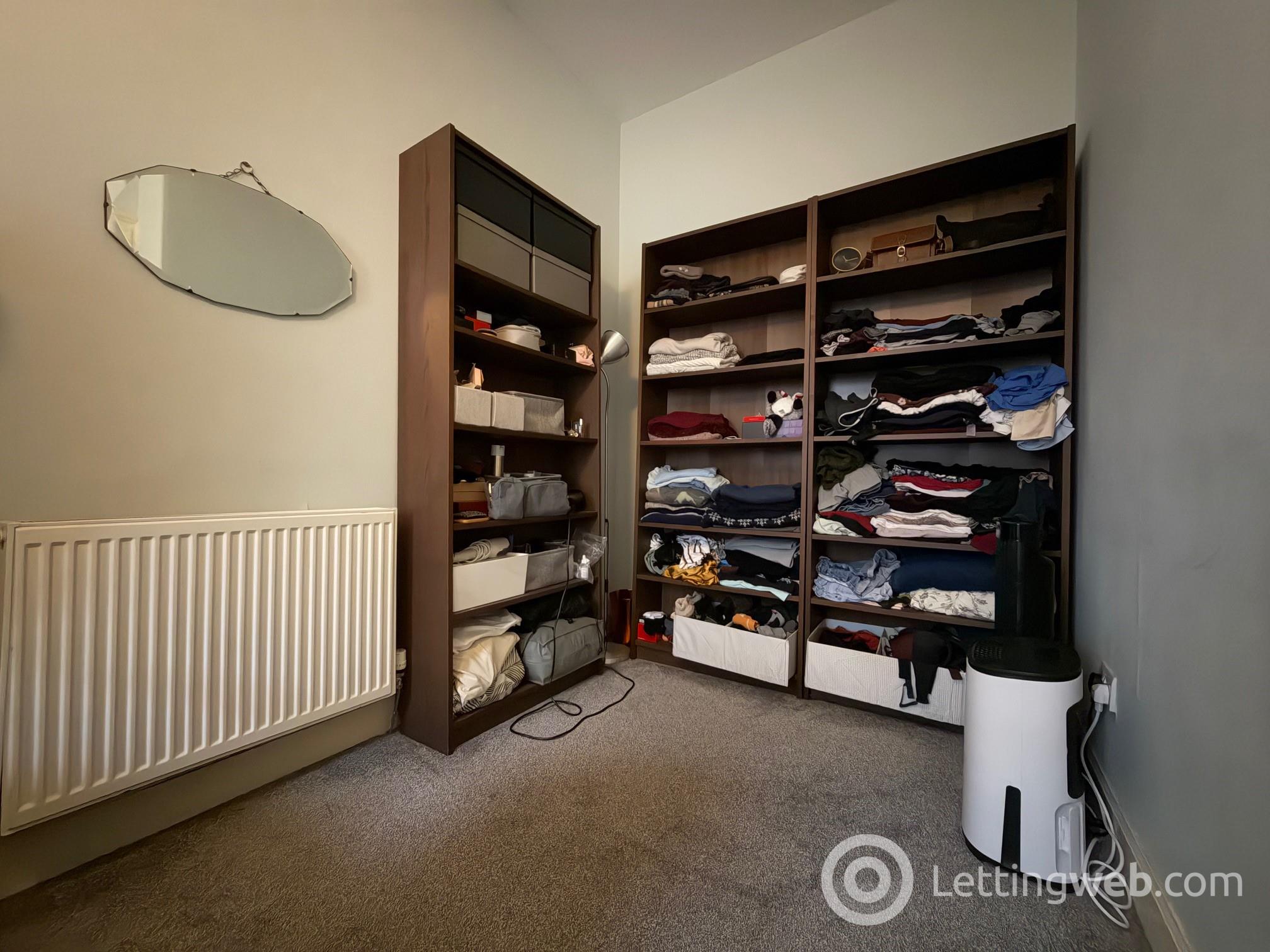Property to rent in 11/2, Piersfield Grove, Edinburgh, EH8 7BU