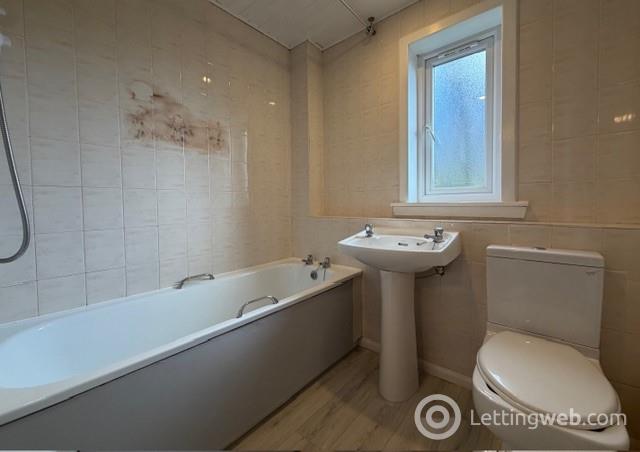 Property to rent in 6 Whitecraig Gardens East, Whitecraig, Musselburgh, EH21 8PL