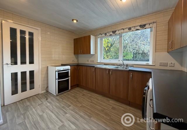 Property to rent in 6 Whitecraig Gardens East, Whitecraig, Musselburgh, EH21 8PL