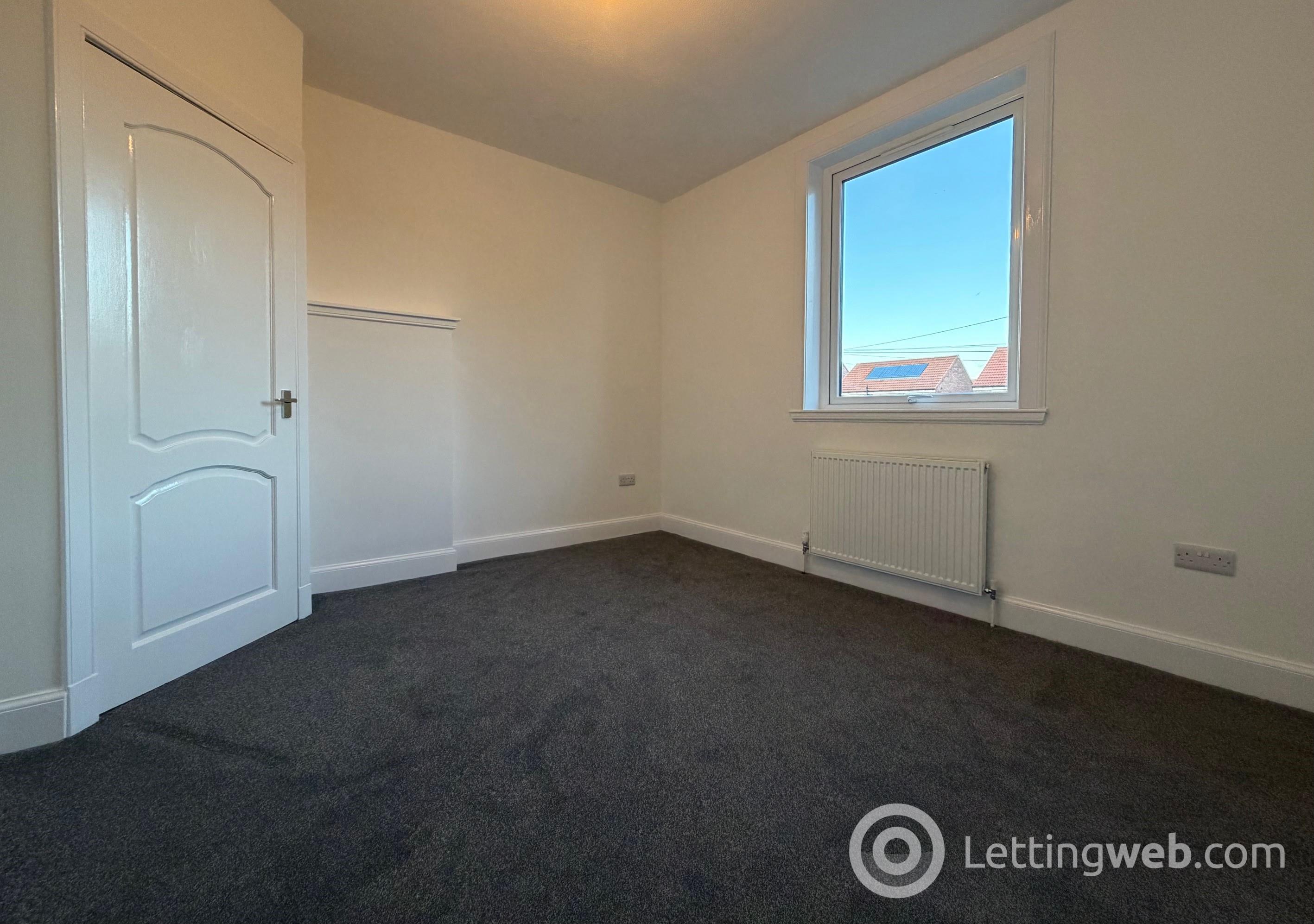 Property to rent in 70 New Hunterfield, Gorebridge, EH23 4BH