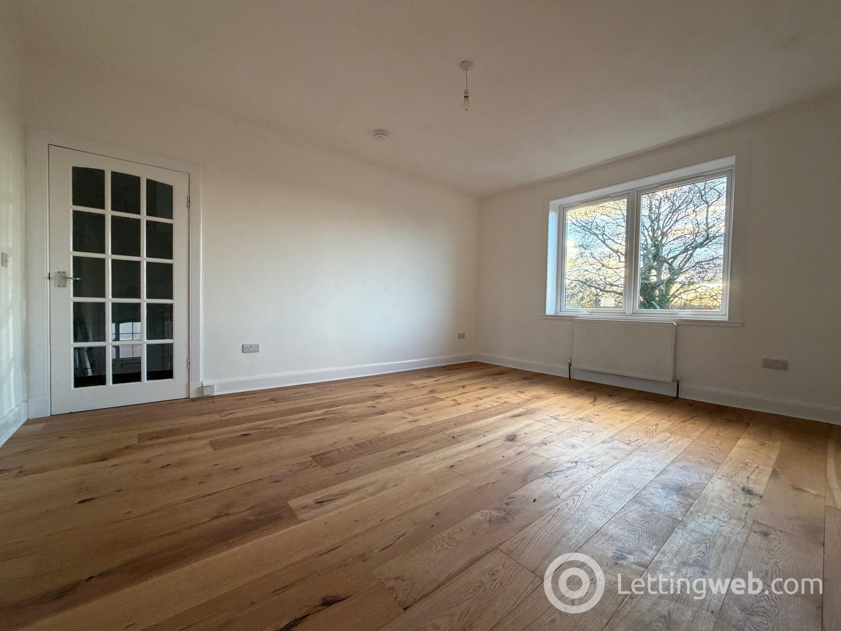 Property to rent in 70 New Hunterfield, Gorebridge, EH23 4BH