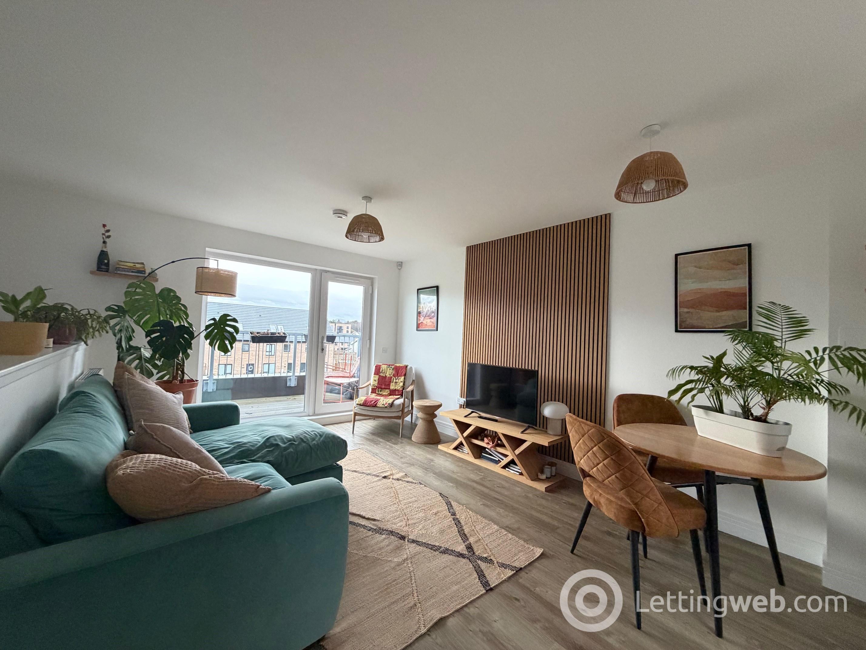 Property to rent in 43 Mauseley Park, Edinburgh, EH4 8FB