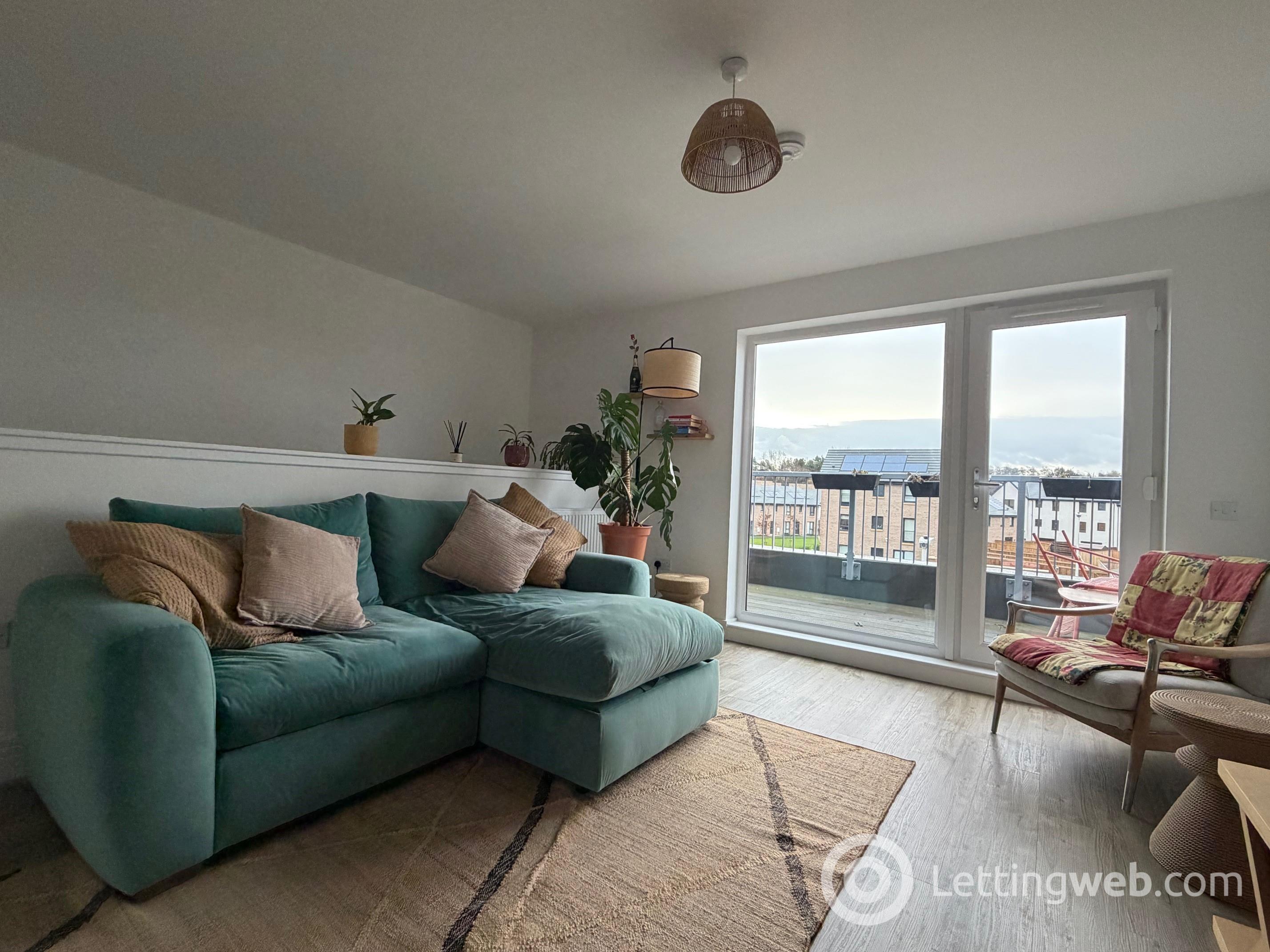 Property to rent in 43 Mauseley Park, Edinburgh, EH4 8FB