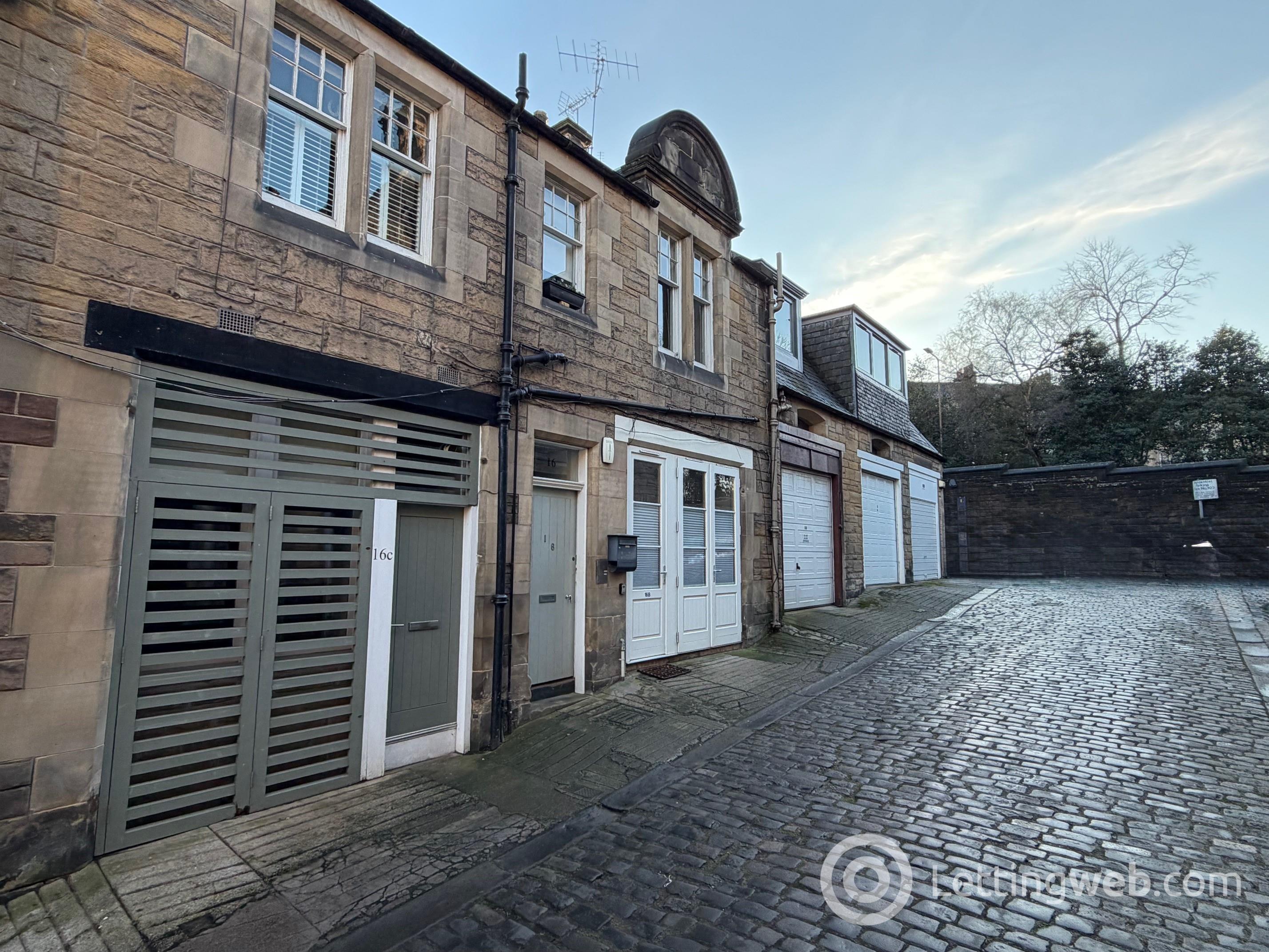 Property to rent in 16C, Rothesay Mews, Edinburgh, EH3 7SG