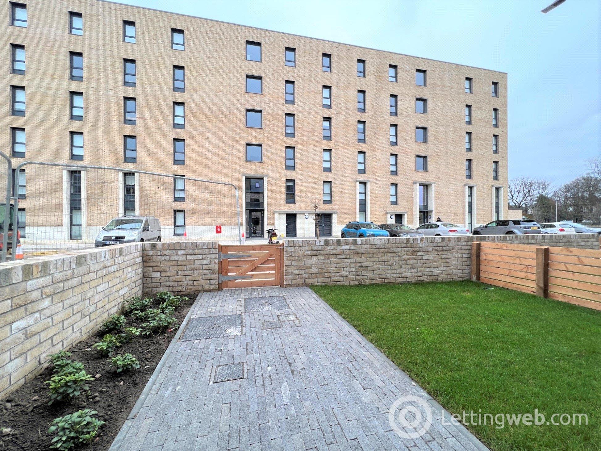 Property to rent in 23 South Carron Wynd, Edinburgh, EH6 7FW