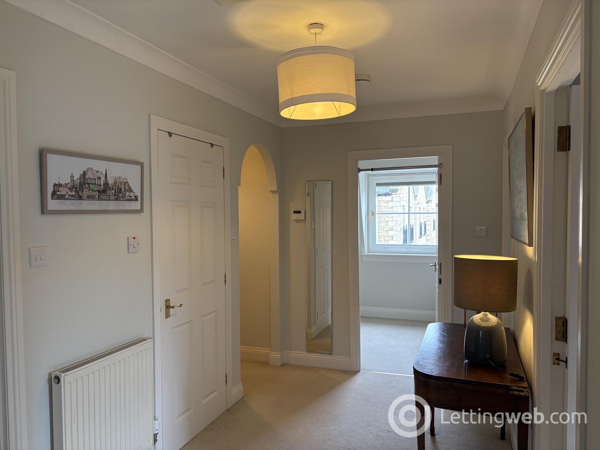Property to rent in 83/16, East London Street, Edinburgh, EH7 4BQ