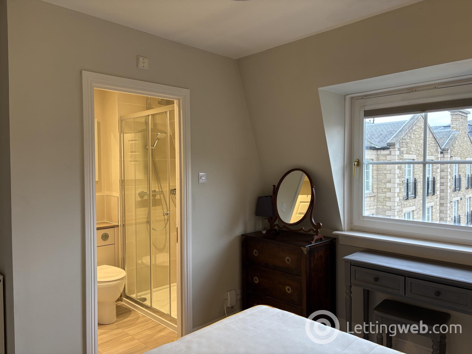 Property to rent in 83/16, East London Street, Edinburgh, EH7 4BQ