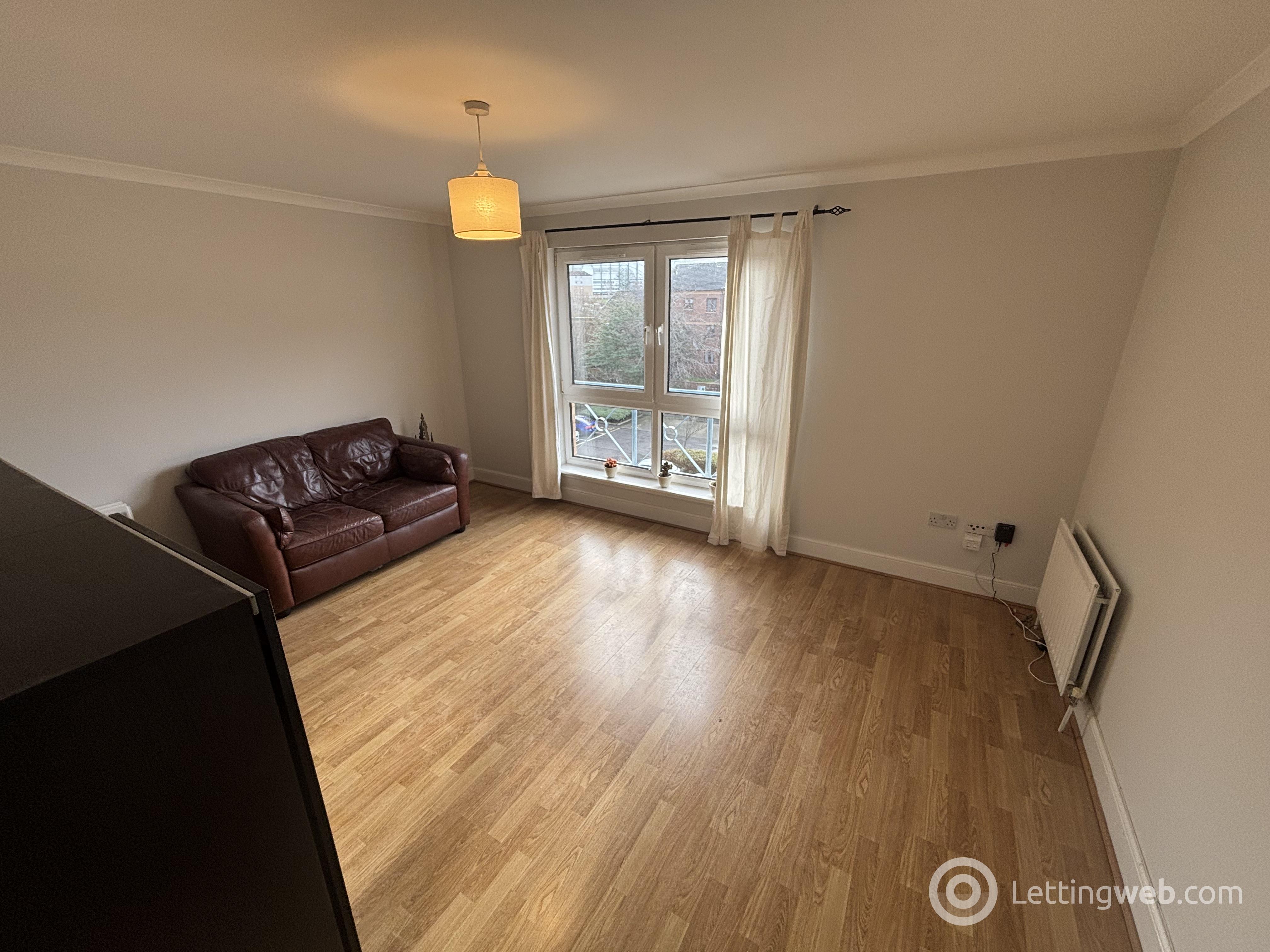 Property to rent in 10/8, St. Clair Road, Edinburgh, EH6 8JJ