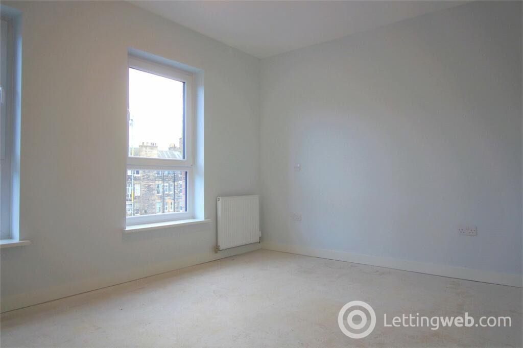 Property to rent in Flat 4, 16 Chandler Crescent, Leith Links, Edinburgh, EH6 7AL