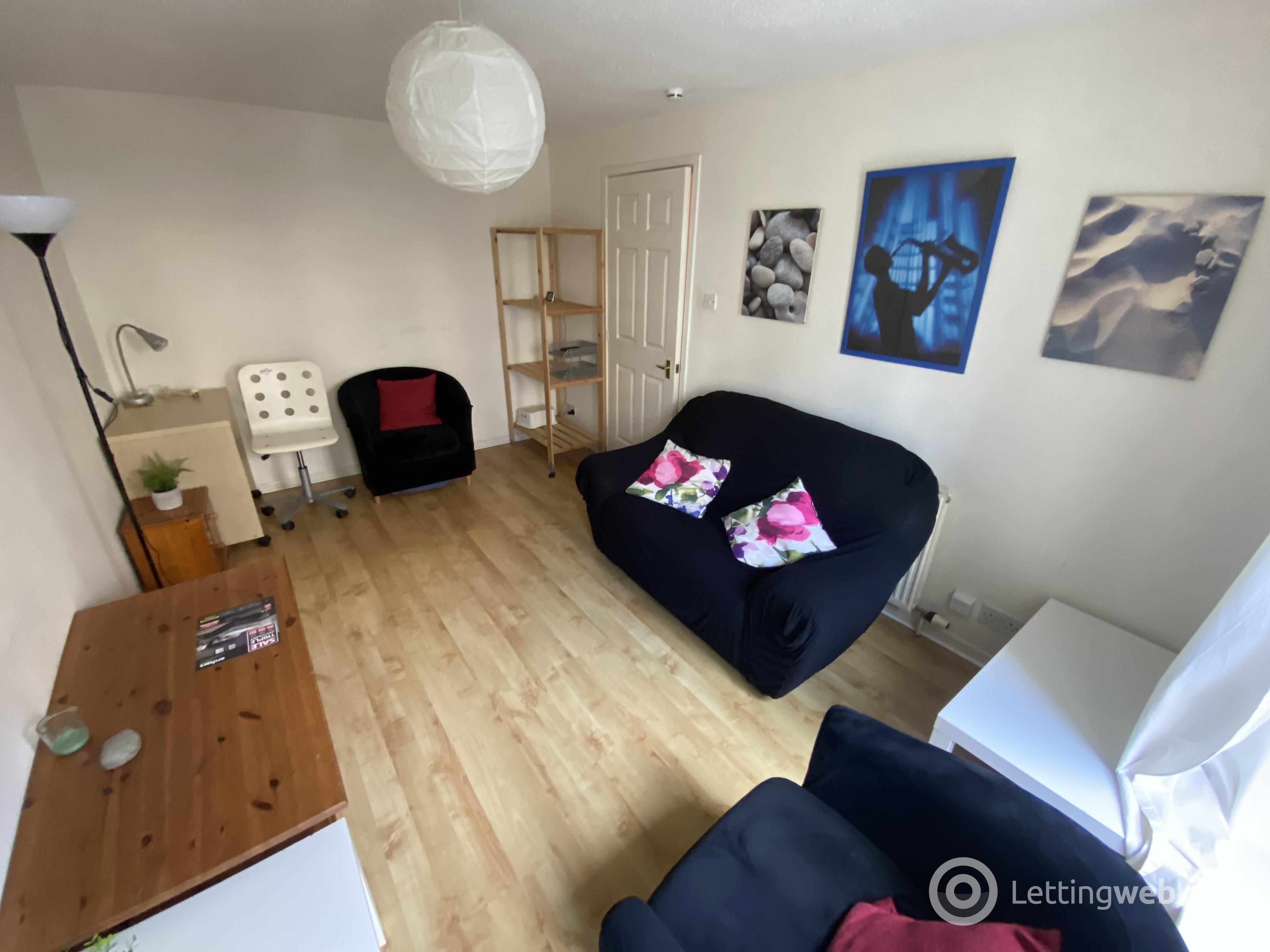 Property to rent in 1/3, Port Hamilton, Edinburgh, EH3 8JL