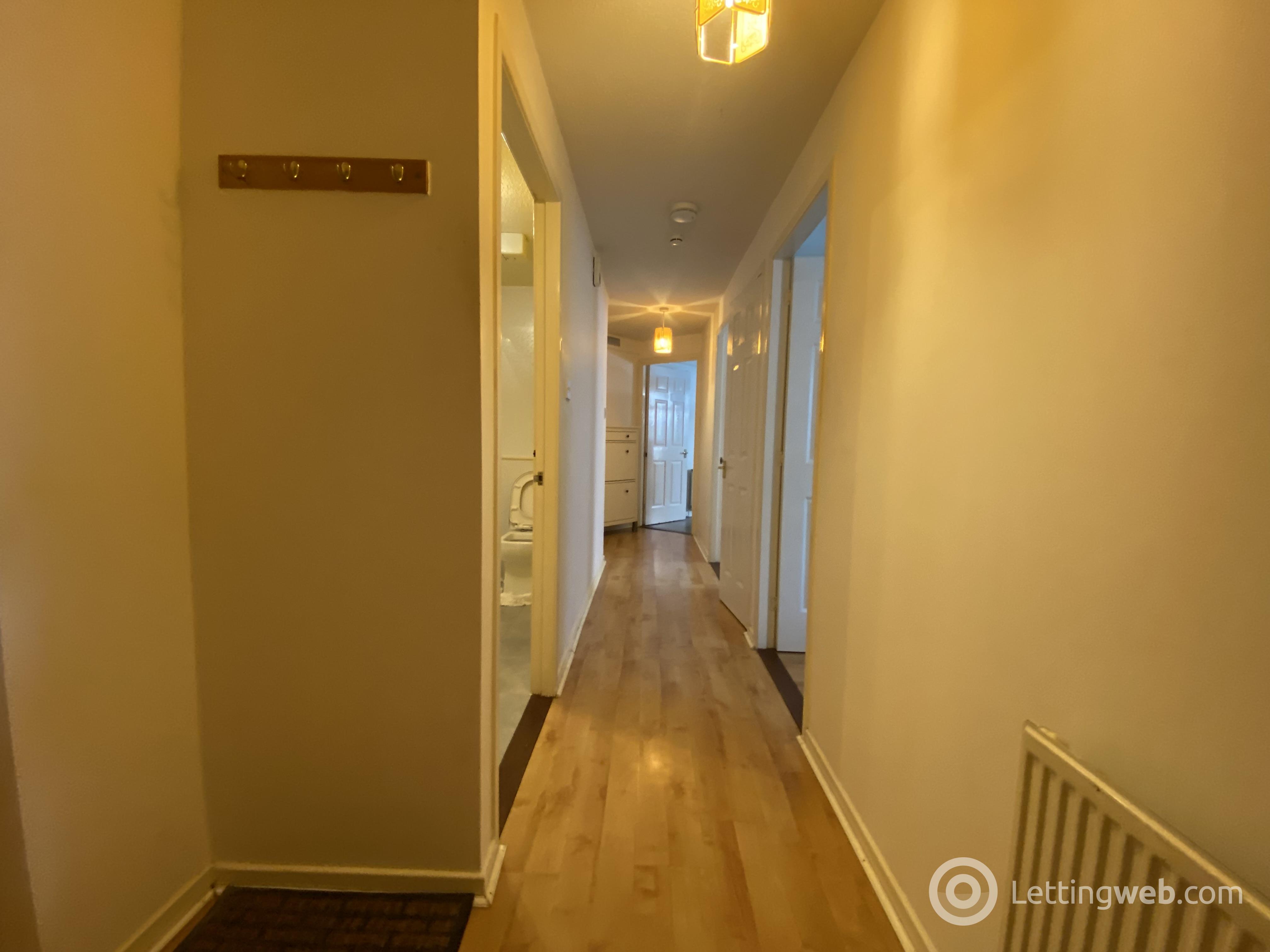 Property to rent in 1/3, Port Hamilton, Edinburgh, EH3 8JL