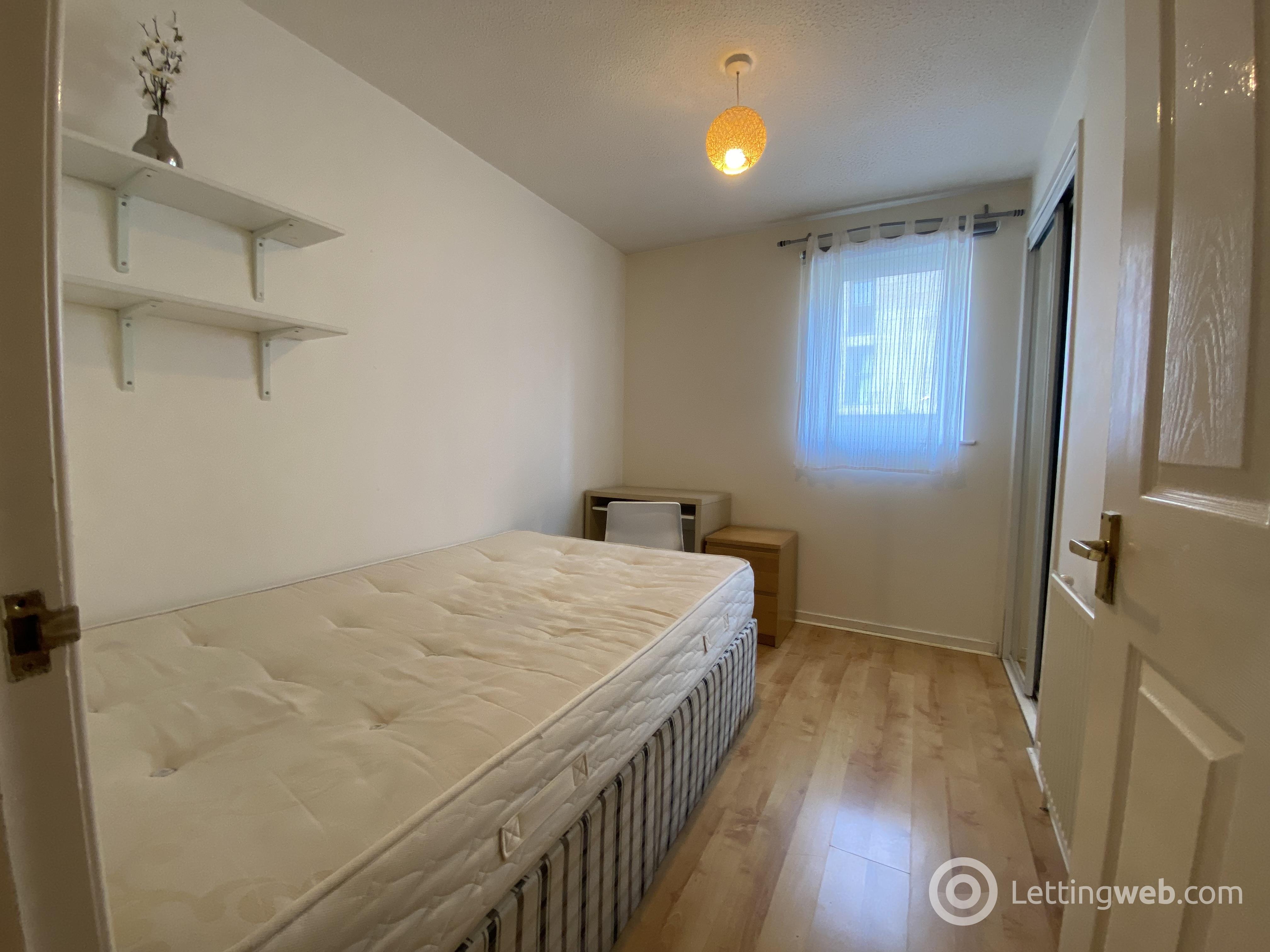 Property to rent in 1/3, Port Hamilton, Edinburgh, EH3 8JL