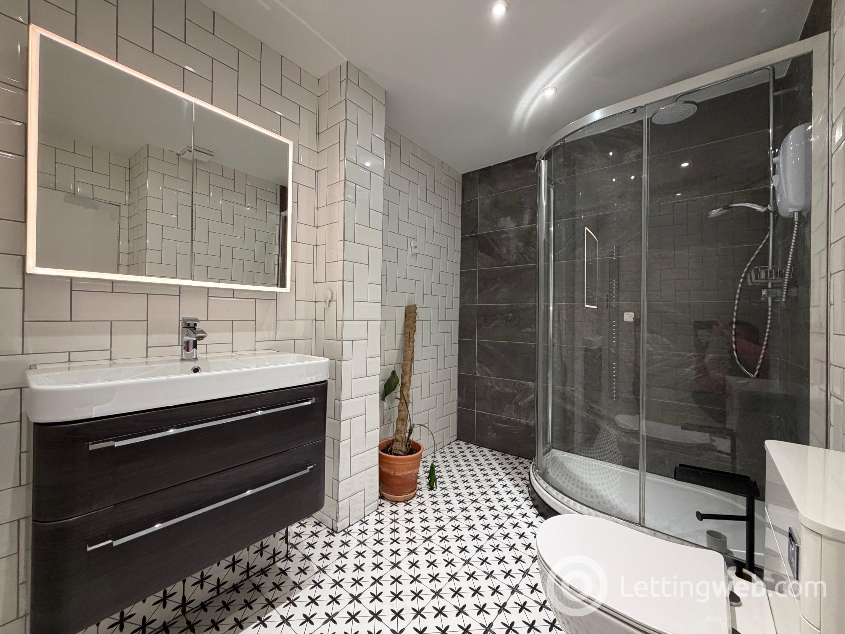 Property to rent in 36/4, Dalry Road, Edinburgh, EH11 2BA