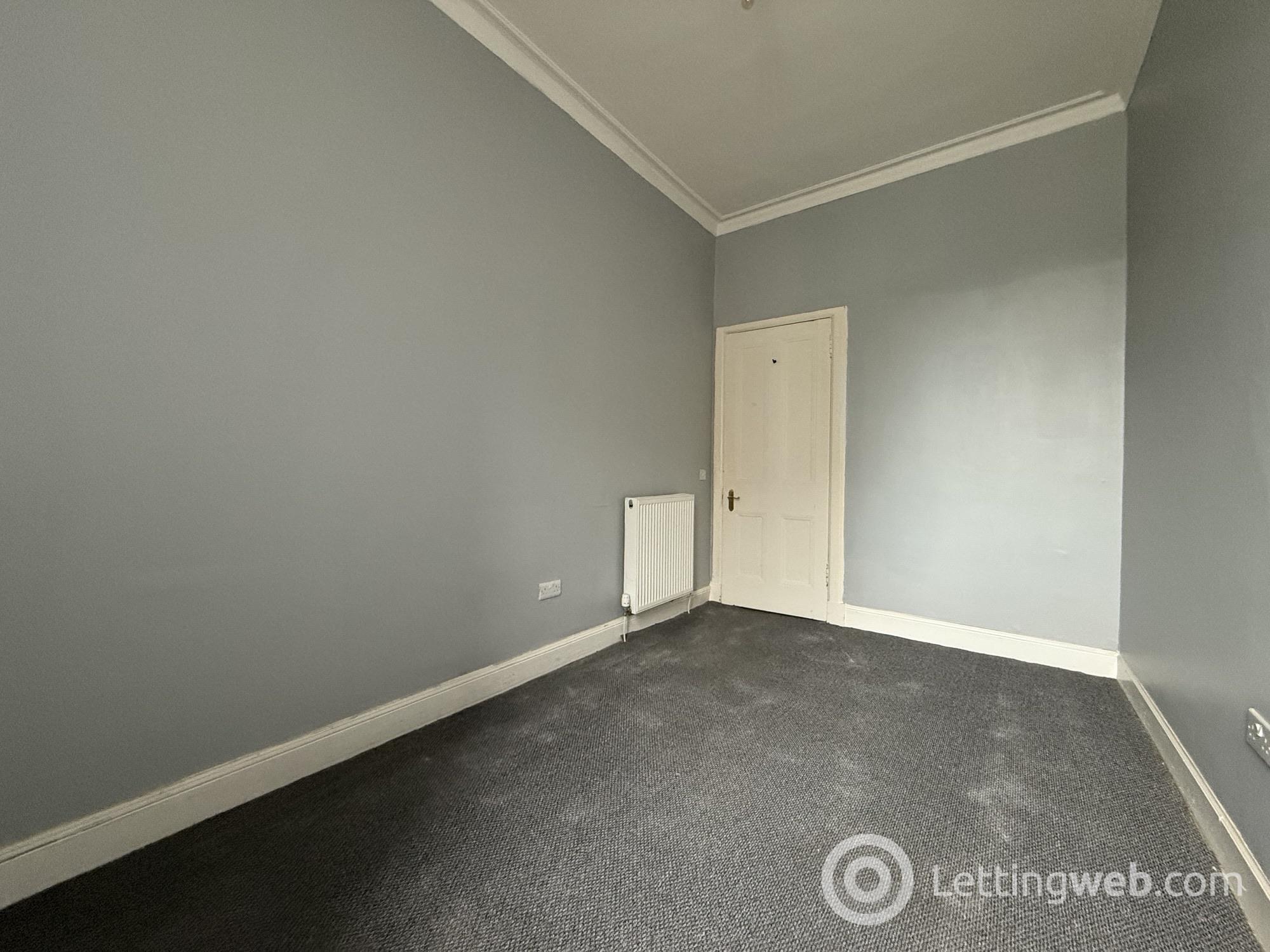Property to rent in Flat 2, 39 High Street, Dalkeith, EH22 1JB