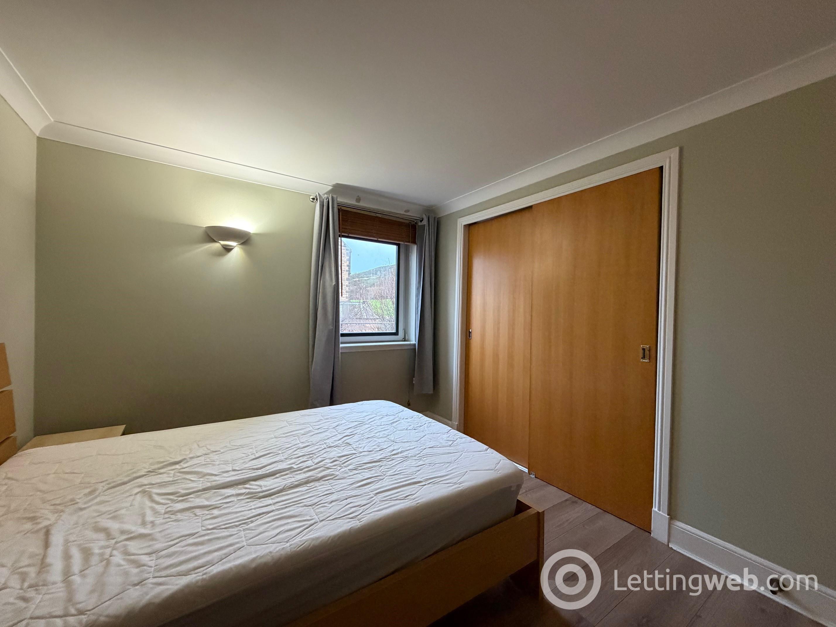 Property to rent in 1/14 Spring Gardens, Edinburgh, EH8 1HU