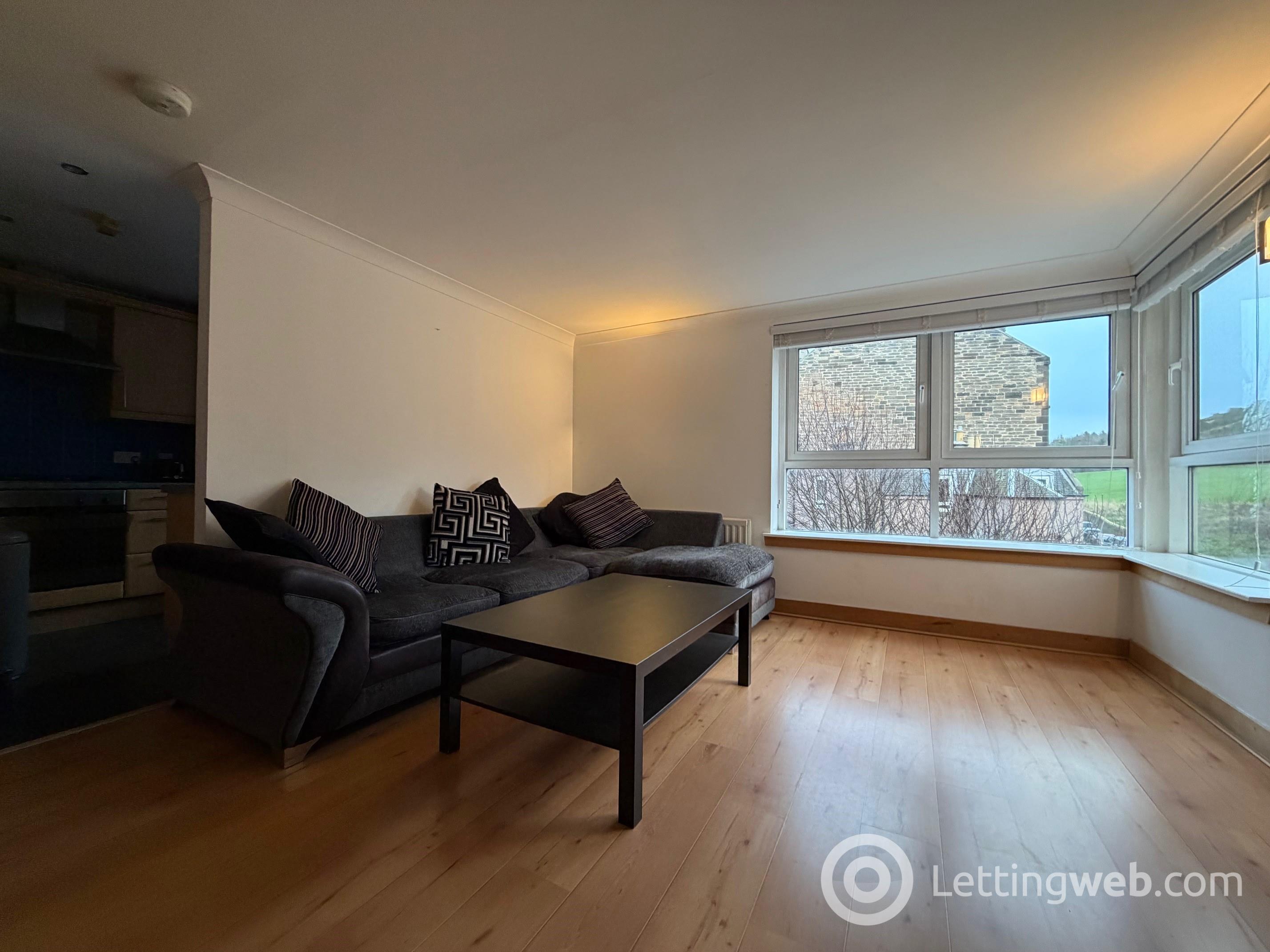 Property to rent in 1/14 Spring Gardens, Edinburgh, EH8 1HU