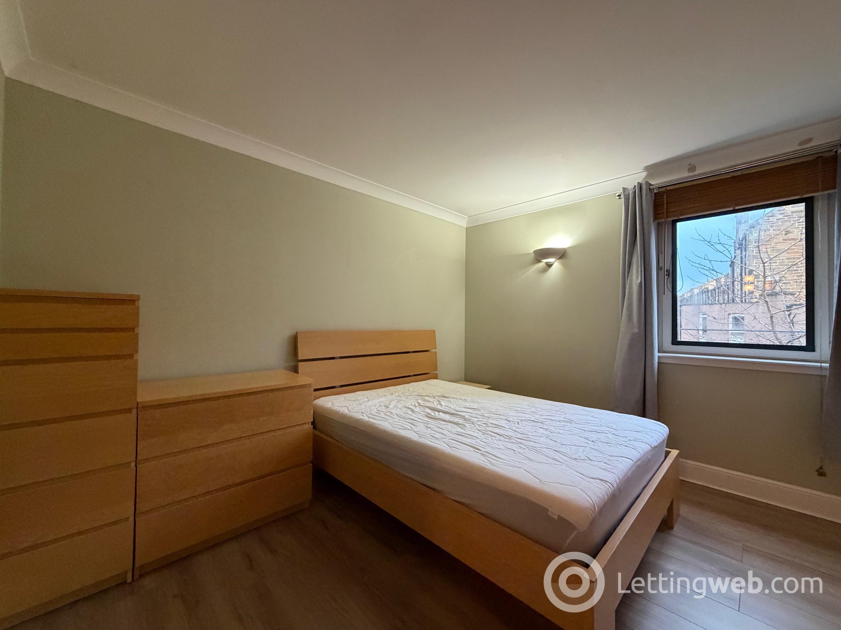 Property to rent in 1/14 Spring Gardens, Edinburgh, EH8 1HU