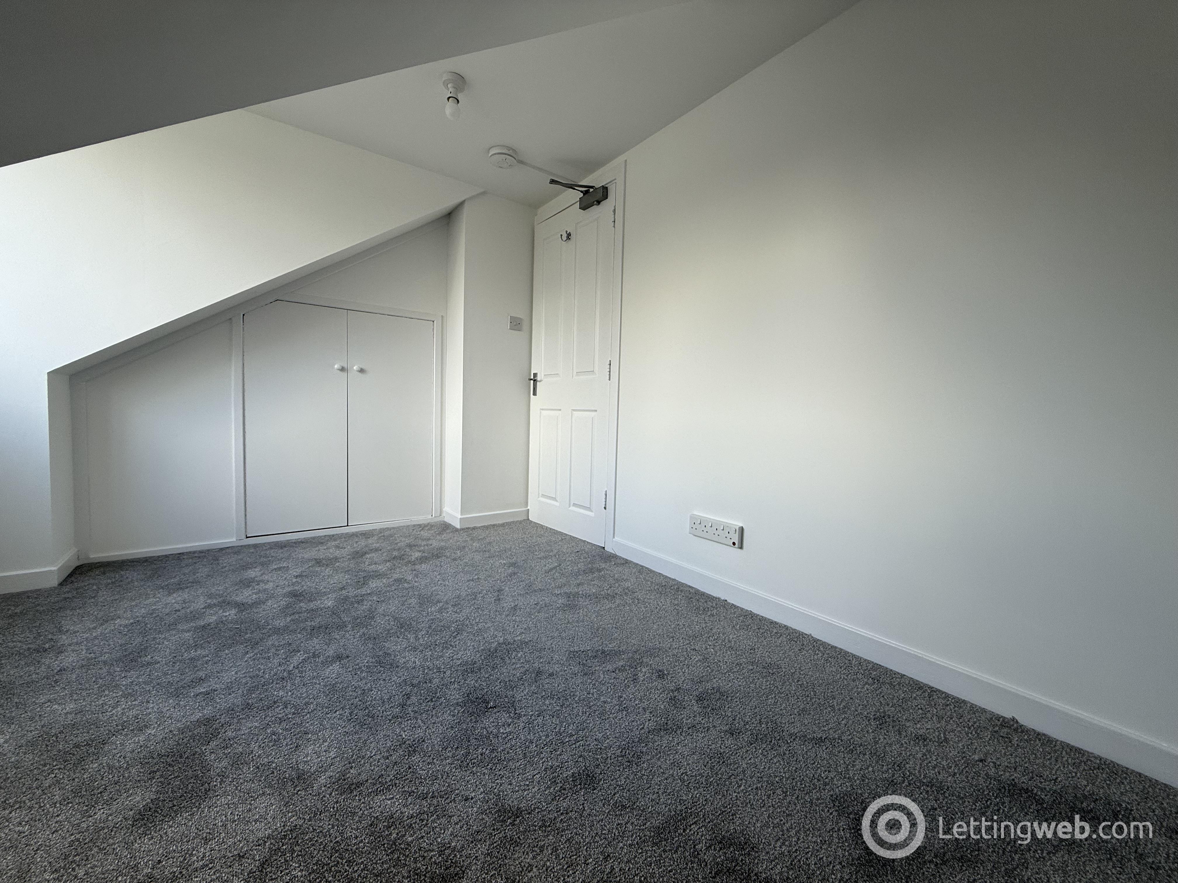 Property to rent in 372 Colinton Mains Road, Edinburgh, EH13 9BS
