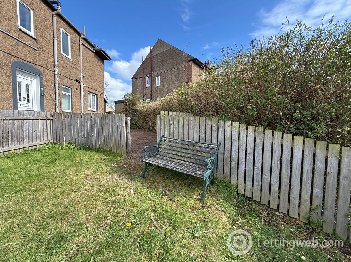 Property to rent in 372 Colinton Mains Road, Edinburgh, EH13 9BS