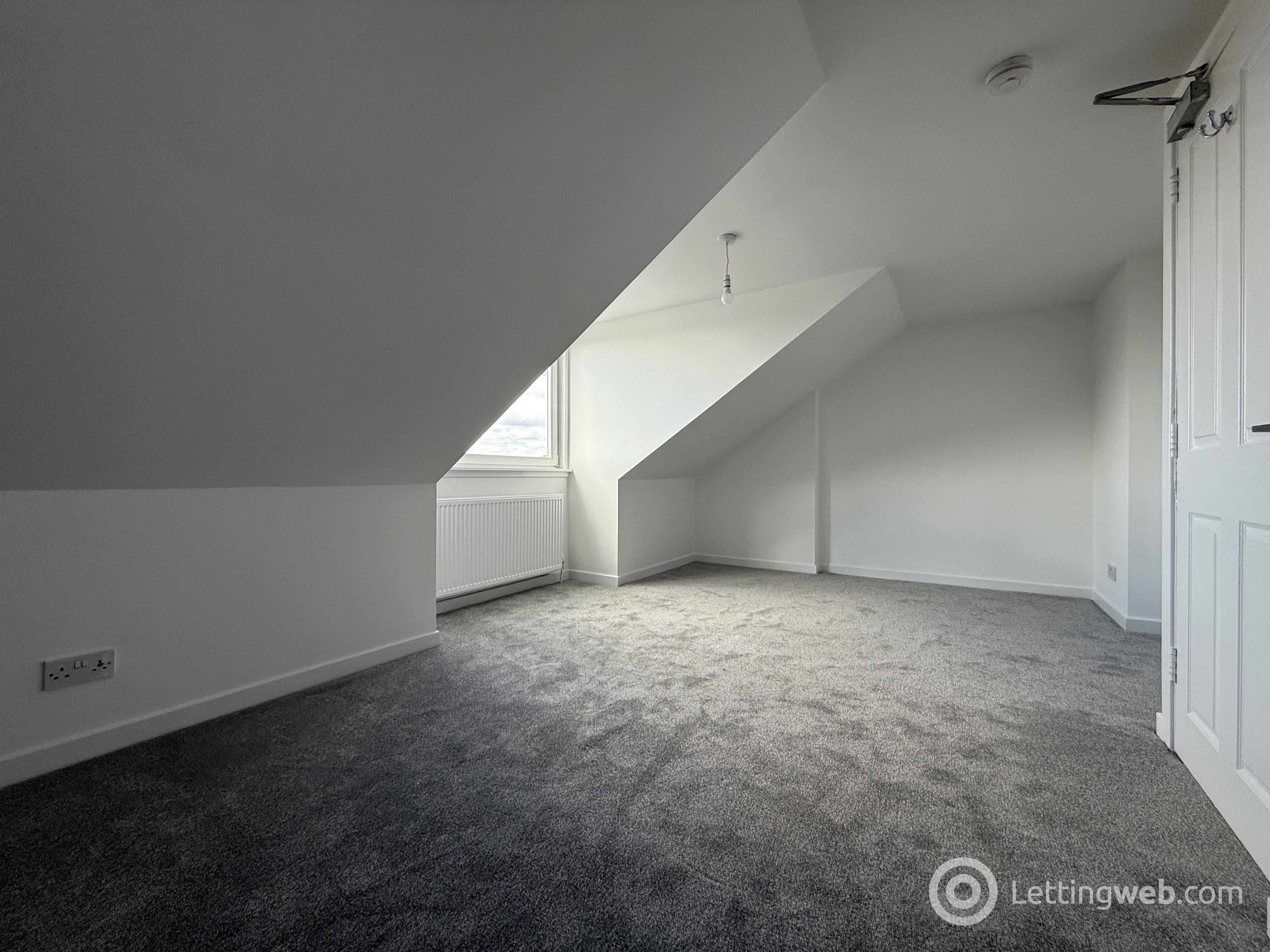 Property to rent in 372 Colinton Mains Road, Edinburgh, EH13 9BS