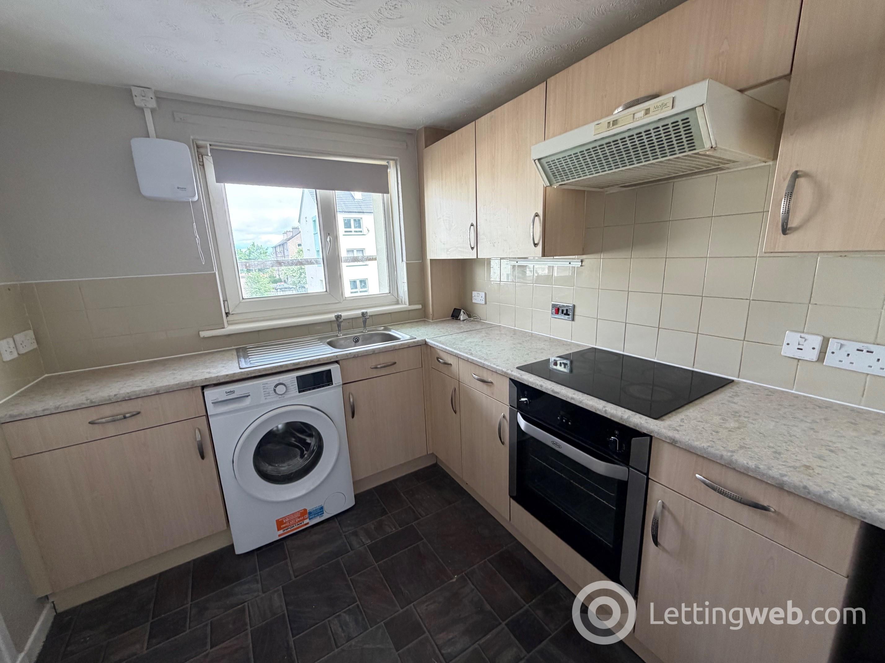 Property to rent in 10/6, Magdalene Drive, Edinburgh, EH15 3DE